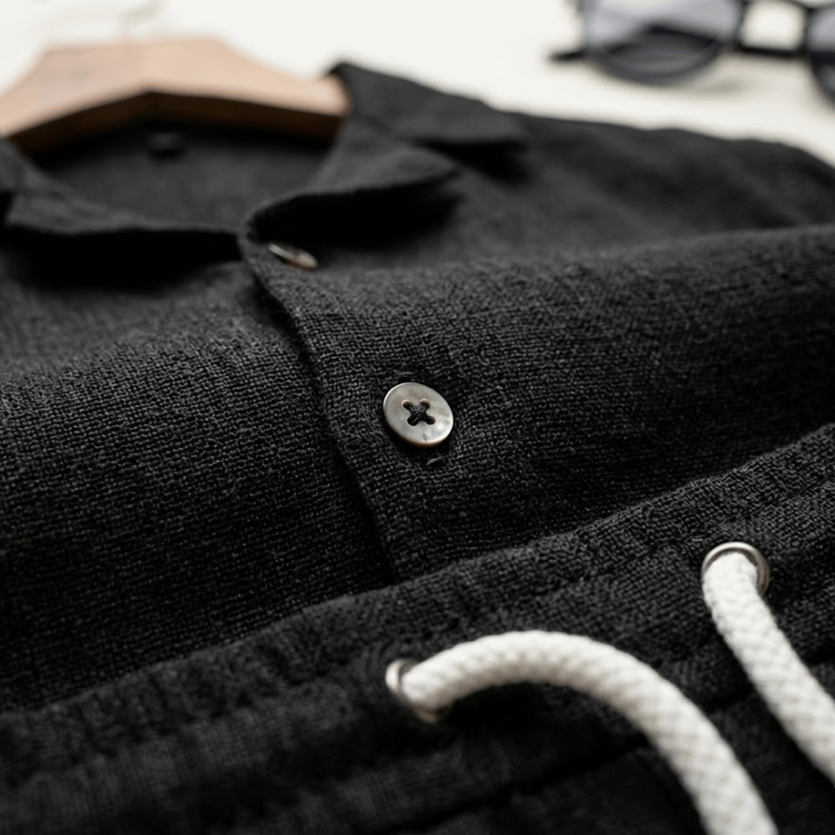 Conjunto Masculino de Linho Preto Com Óculos