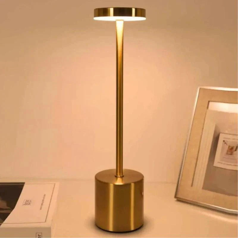 Luminária de Mesa Sem Fio | Bateria Recarregável e Iluminação Ajustável